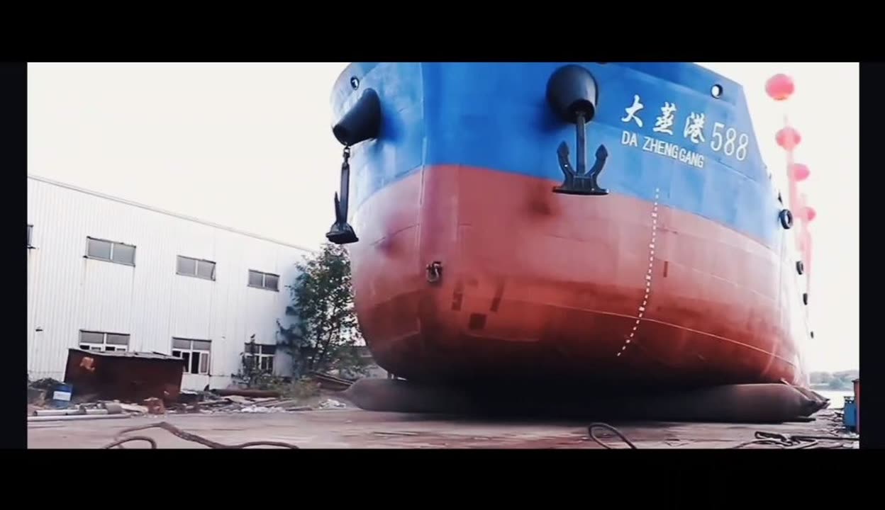 船舶氣囊工藝顯威力，大蒸港兩船同日順利吉水